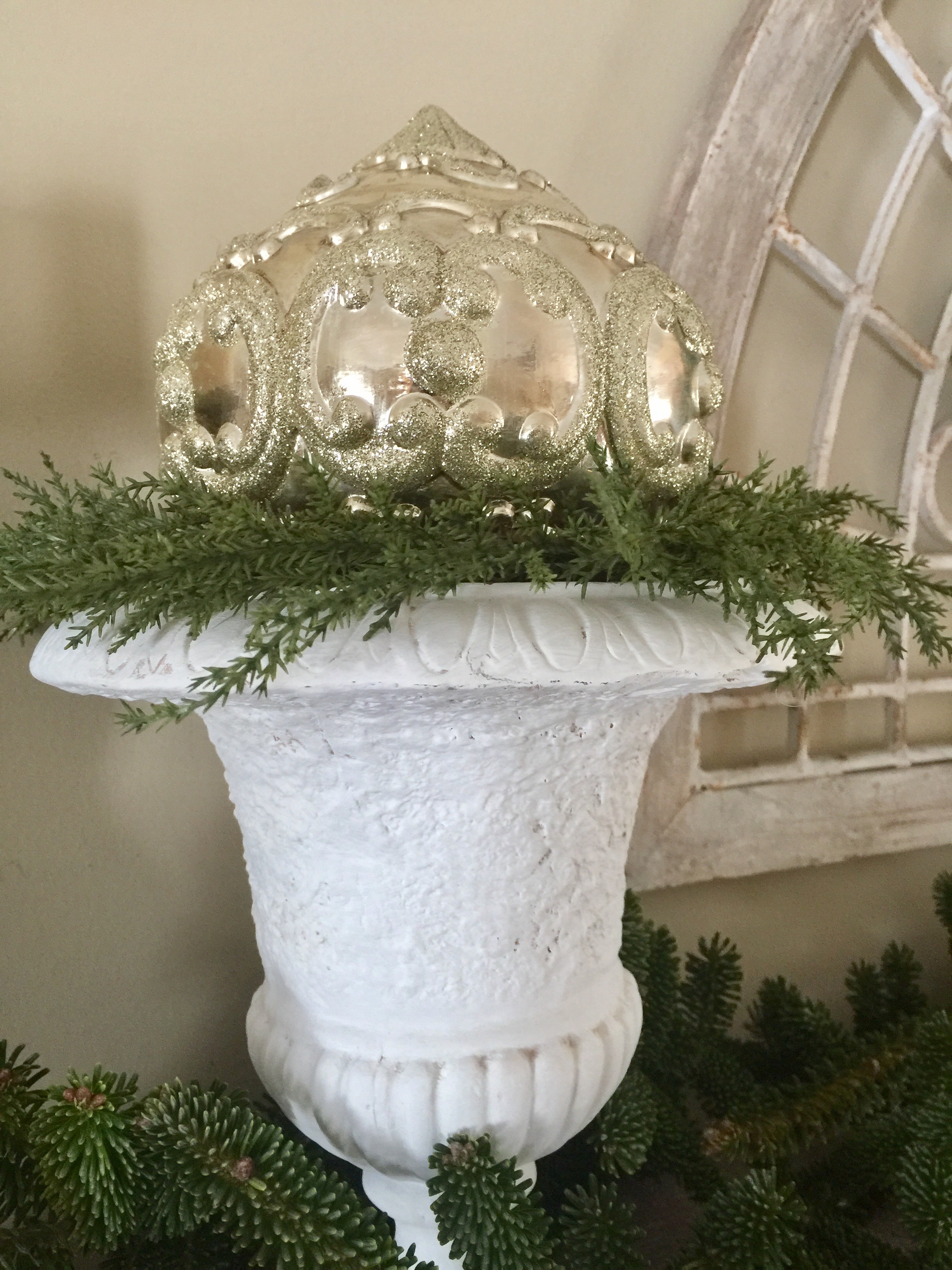 Simple & Natural Christmas Mantel